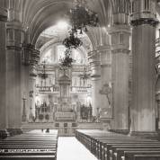 Interior de la catedral