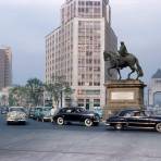 Paseo de la Reforma, El Caballito (Monumento a Carlos IV) y Monumento a la Revolución (c. 1950)