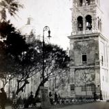 La plaza durante La ocupación estadounidense de Veracruz ( 1914 ).