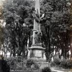 Monumento en el Paseo Bravo.