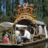 Trajinera en Xochimilco (1950)