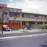 Moderna residencia en Guadalajara (1954)