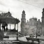 Catedral y Plaza Zaragoza