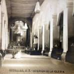 Interior de la Iglesia de Coyoacan por el  Fotógrafo Fernando Kososky.