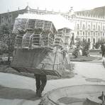 Tipos Mexicanos cargador de jaulas para gallos de pelea ( Fechada en 1922 ).