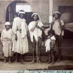 Tipos Mexicanos una familia tarahumara. ( Circulada el 22 de Noviembre de 1926 ).