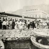 Evento público en el muelle de Guaymas y tienda Vladivostok (1908)