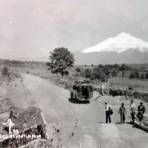 Carretera Mex-Cuautla. ( Circulada el 14 de Octubre de 1938 ).