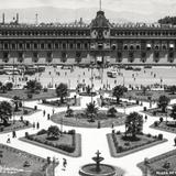 Plaza de la Constitución y Palacio Nacional