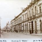 Avenida Francisco I Madero.