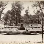 Fuente central de la Alameda (1884)