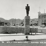 Monumento a José María Yáñez