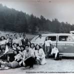 Excursionistas del IMSS y de La industria cinematografica al Volcan Paricutín, Michoacán - Paricutín, Michoacán