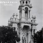 Mausoleo del General Villa en el panteon de La Regla  ( Circulada el 11 de Junio de 1921 ).