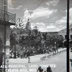 La Plaza principal lado poniente.